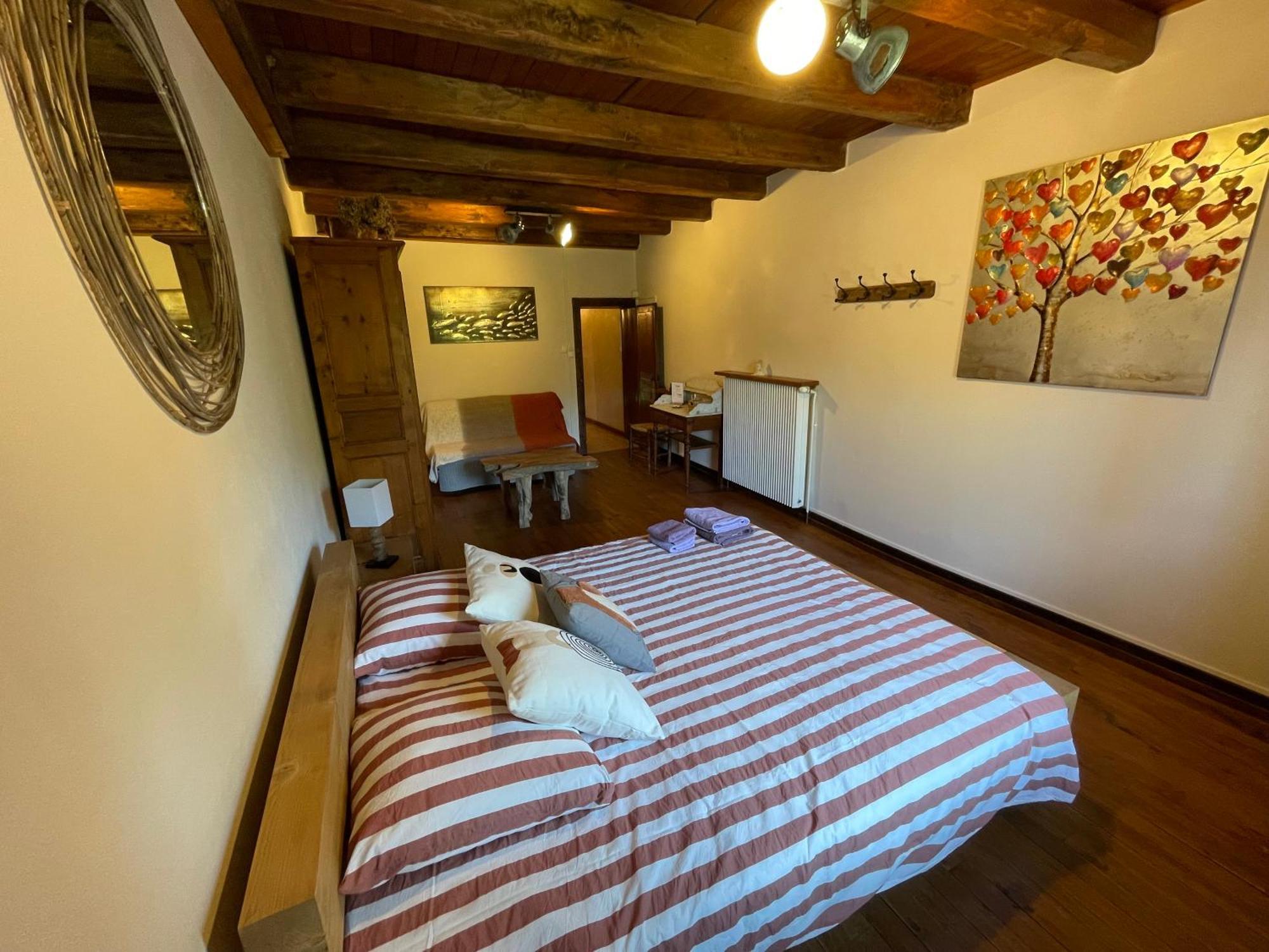 Chambres D'Hotes Avec Entree Privative Au Calme Dans Maison De Village Saint-Jorioz Eksteriør bilde